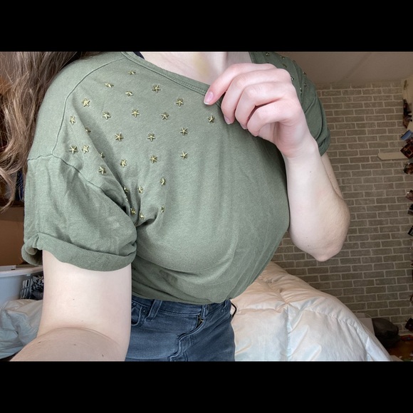 Green T - Picture 2 of 2